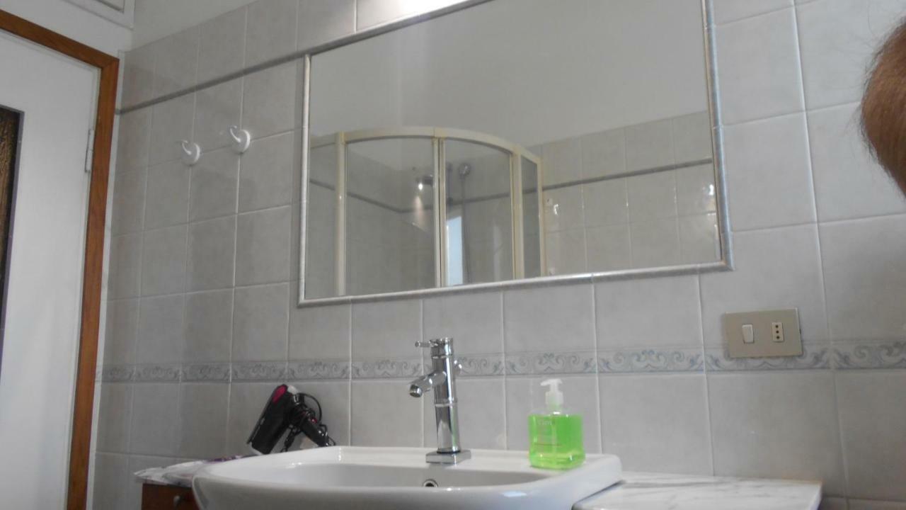 Portrayal Milan City Accomodation Novate Milanese Exterior foto